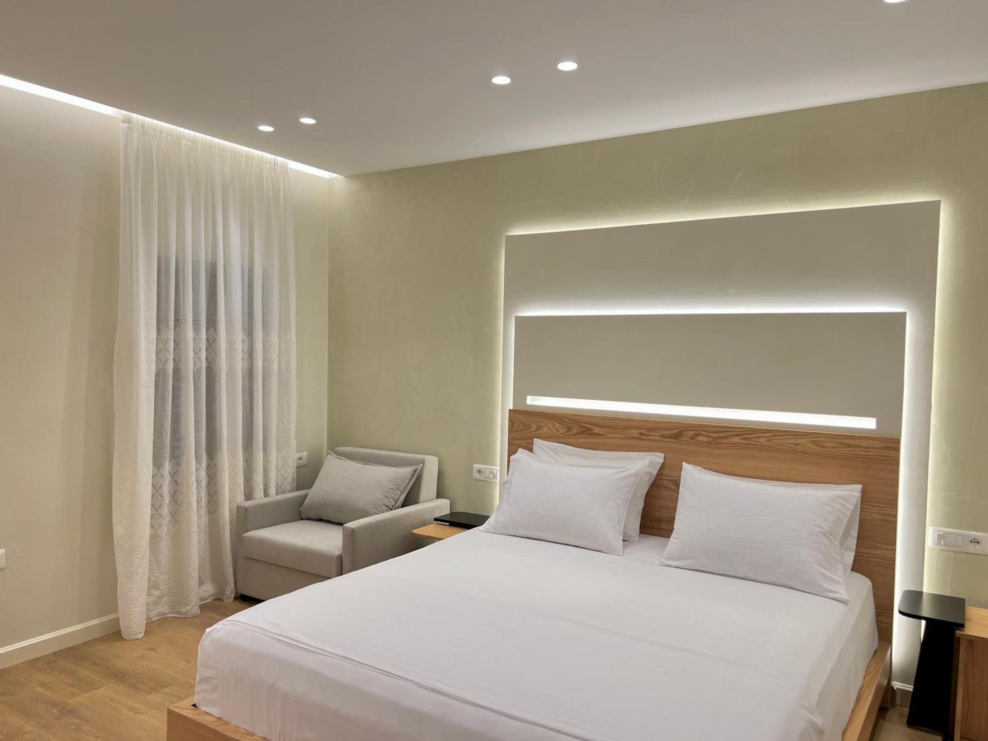 Elpis Guest House Himarë Dış mekan fotoğraf